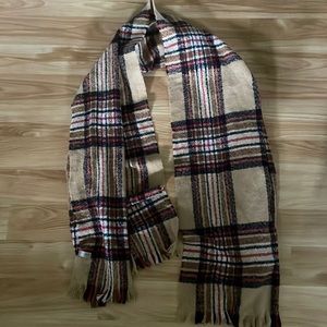 Long open up scarf